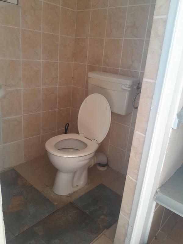 10 Bedroom Property for Sale in Hawston Western Cape